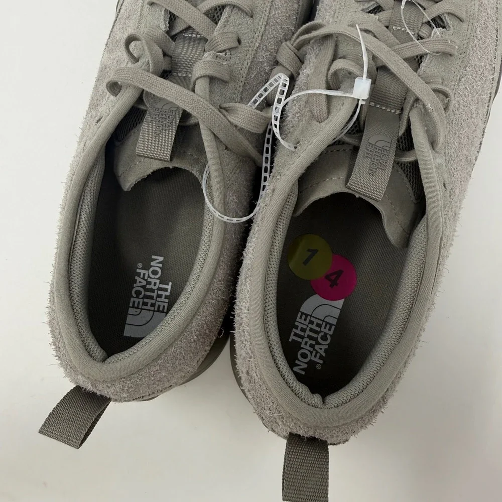 The North Face Larimer Low Grey Hairy Suede Vibram Megagrip Shoes Mens 14 NEW
